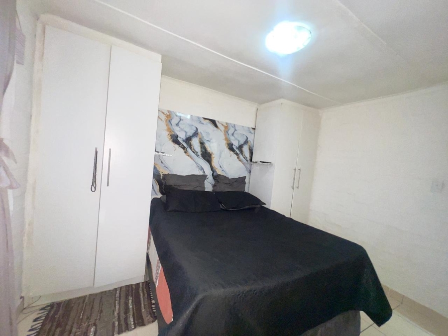 2 Bedroom Property for Sale in Woodlands Western Cape